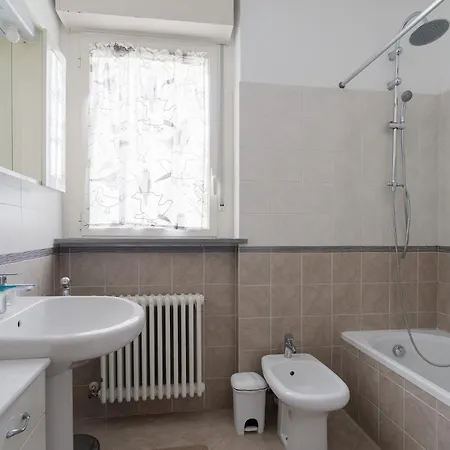 Guesthost - Rogoredo Cozy Flat With Garden Apartment Mailand